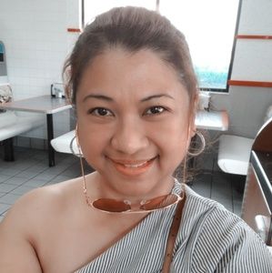 Meet your Posher, Anna liza